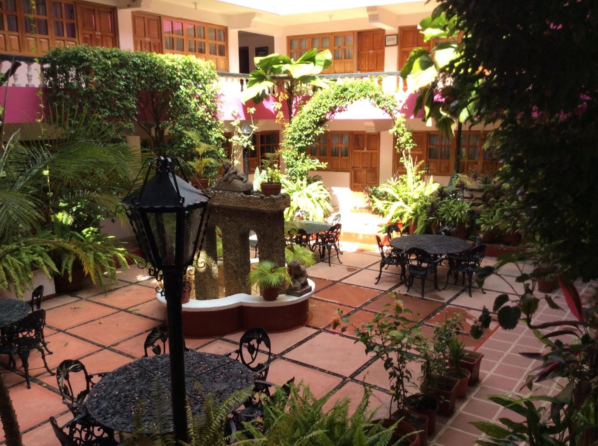 Hotel Michelle San Andrés Tuxtla Extérieur photo